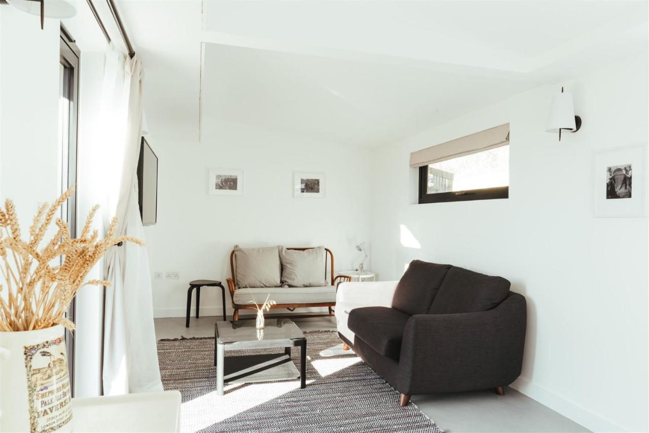 The Hopper Huts Guest House Faversham Ngoại thất bức ảnh